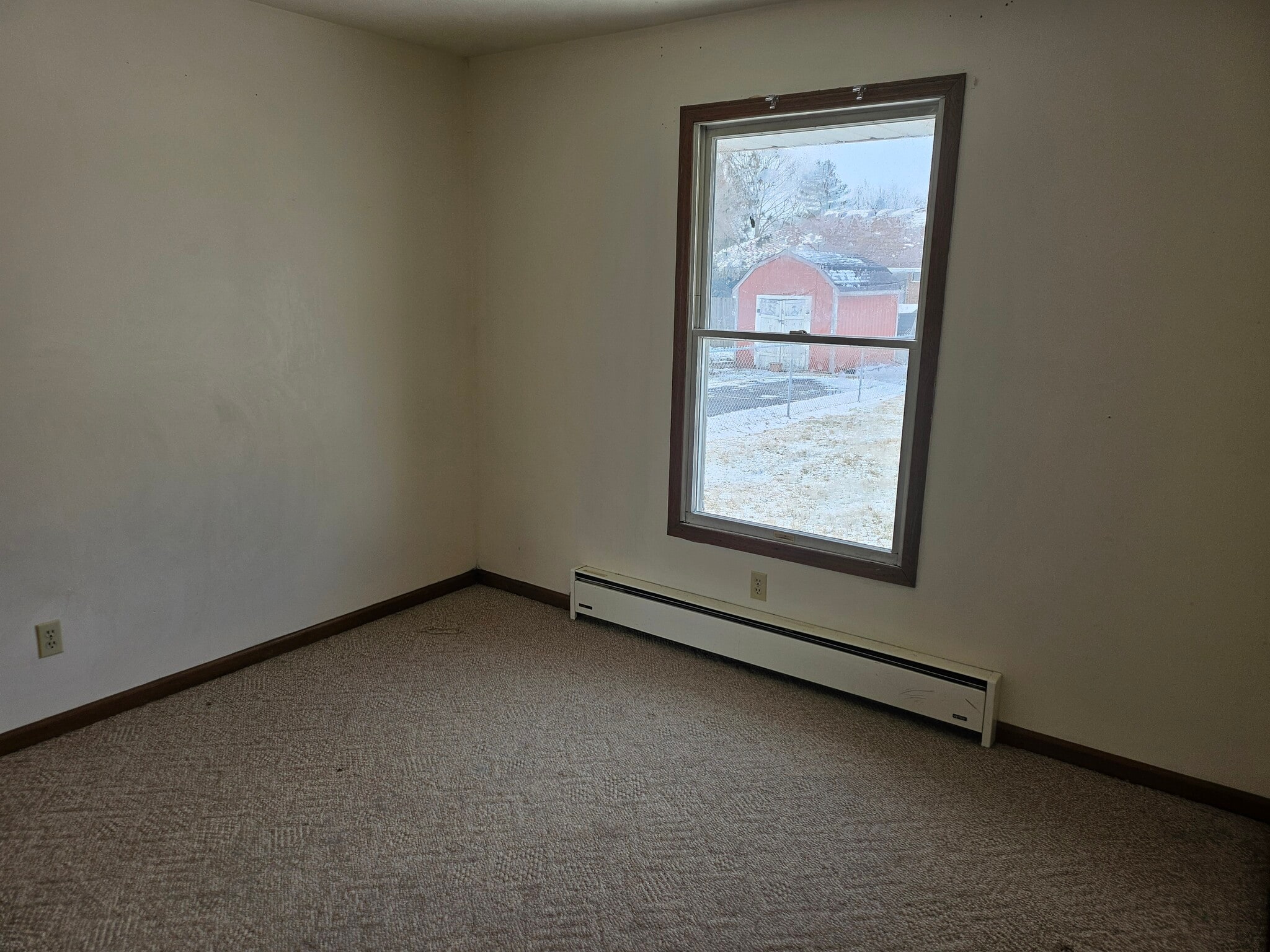 Building Photo - 683 N 5th St