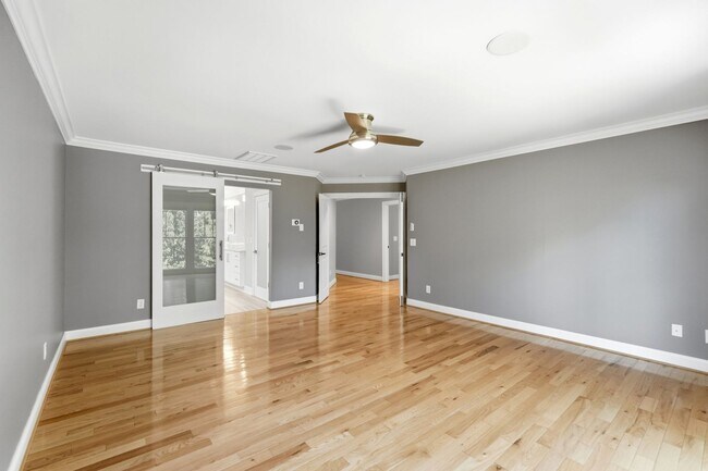 Building Photo - 520 Iverson Way