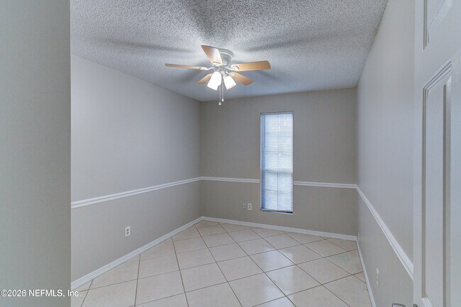 Building Photo - 4641 Yerkes St