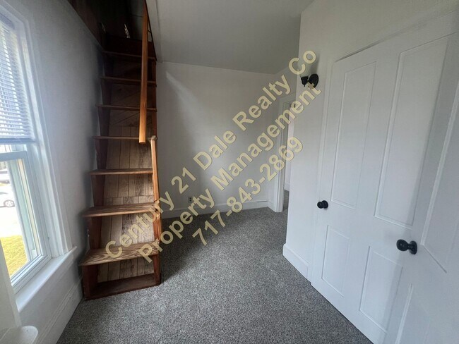 Building Photo - Lovely 2 BR 1.5 Bath Home in Dallastown Sc...