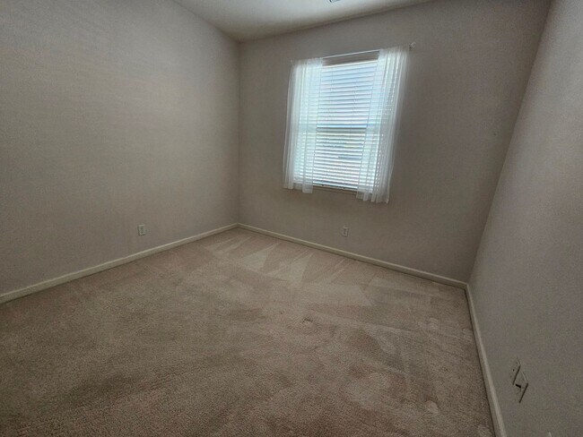 Building Photo - Single story home in Sylvan School District!