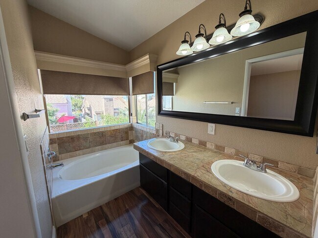 Building Photo - POOL. NO HOA. SOLAR. 3-bed/2.5-bath 89119