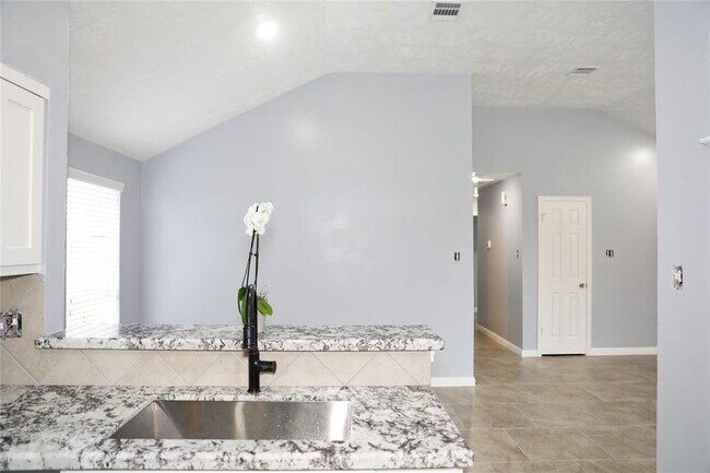 Building Photo - 17427 Lobo Trail