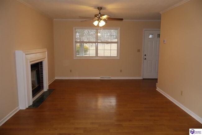 Building Photo - 4484 Rineyville Rd