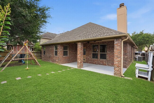 Building Photo - 11126 Celano Dr