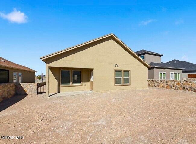 Building Photo - 14824 Tierra Eliana Ave