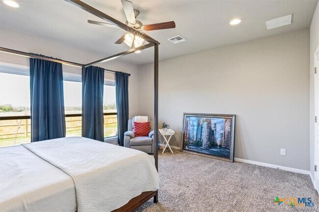 Building Photo - 703 Rivington Dr