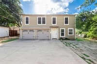Building Photo - 1709 Clover Ln
