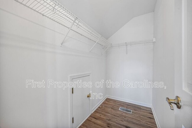 Building Photo - 1544 Tiana Way