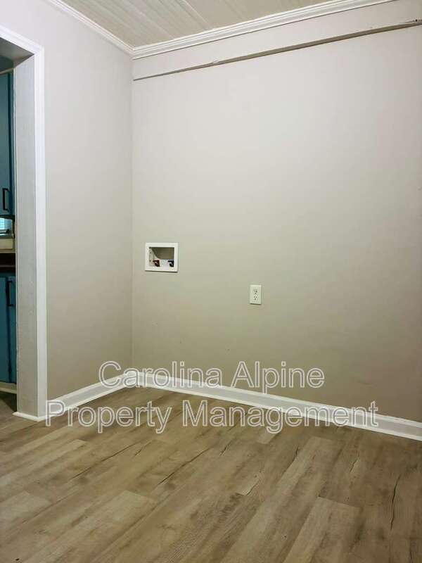 Building Photo - 102 Plum Tree Ln