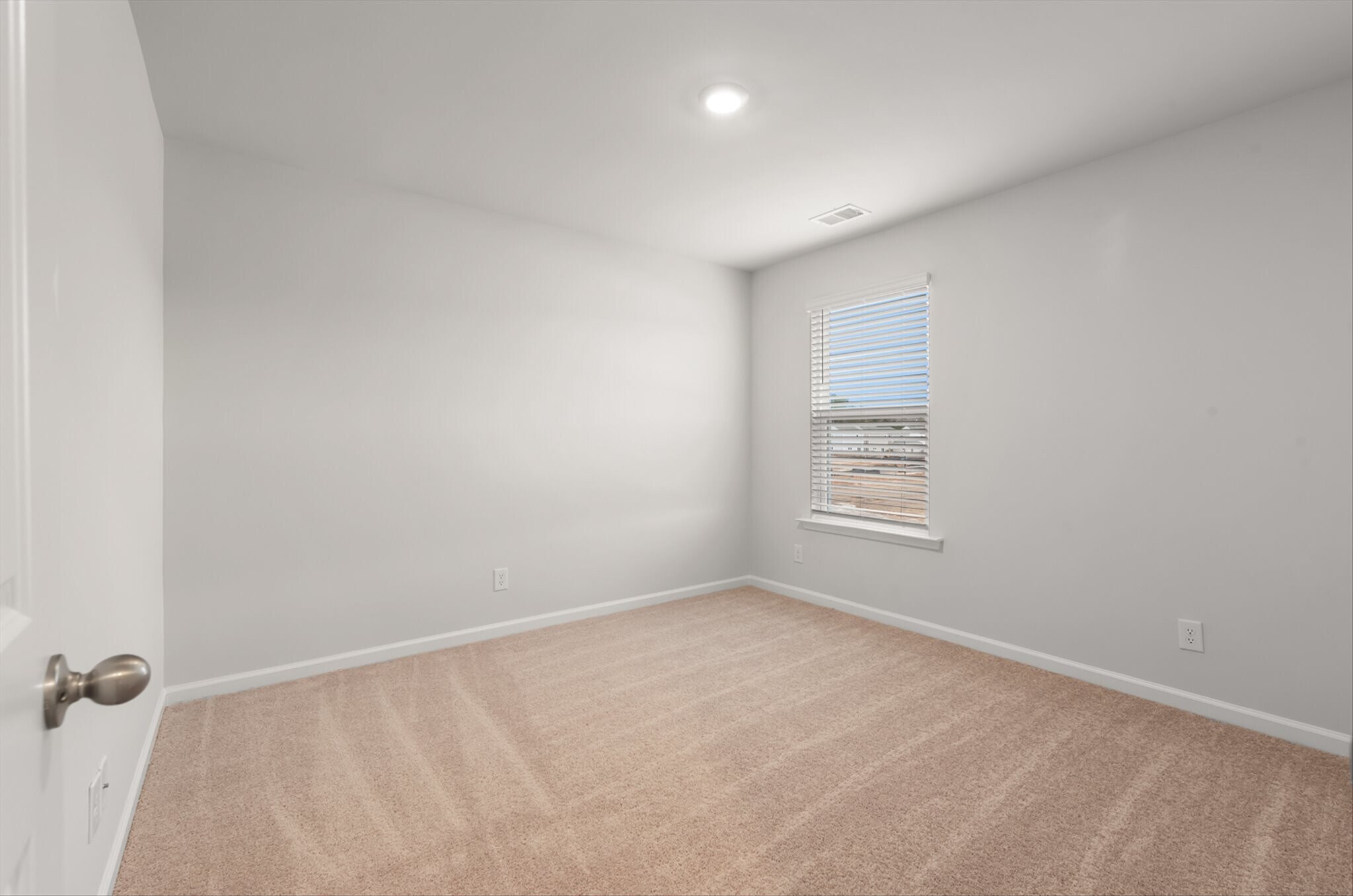Building Photo - 240 Sweet Cherry Ln