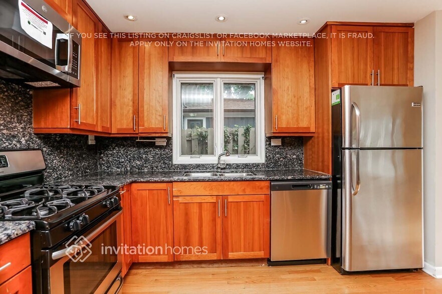 Building Photo - 4904 Drendel Rd