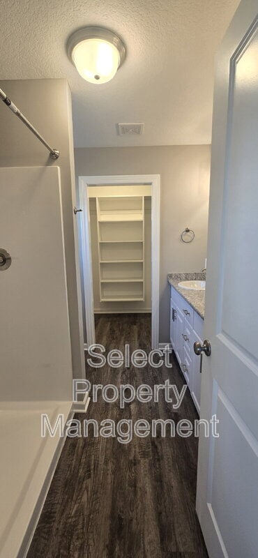 Building Photo - 5232 Broad Fields Cove