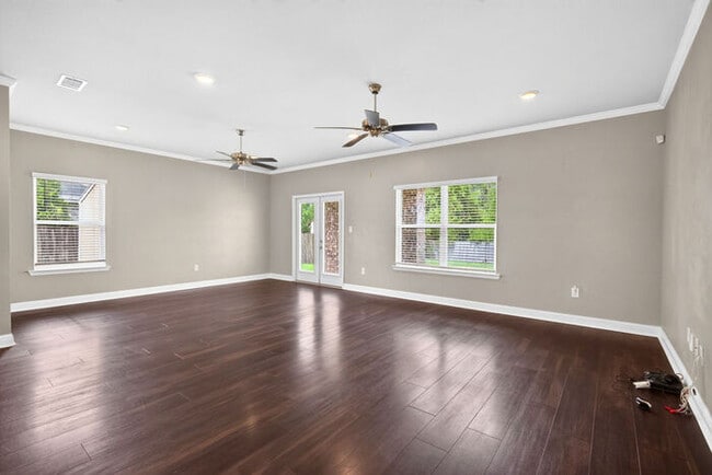 Building Photo - 10557 Sweet Bay Dr
