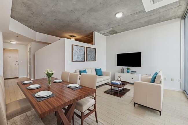 Building Photo - Sought After Realm Residences!