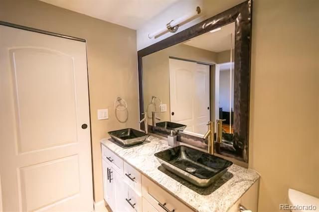 Building Photo - 6157 Estes Ct