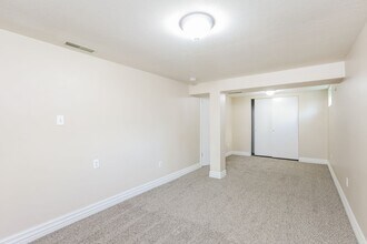 Building Photo - 3407 S 8525 W