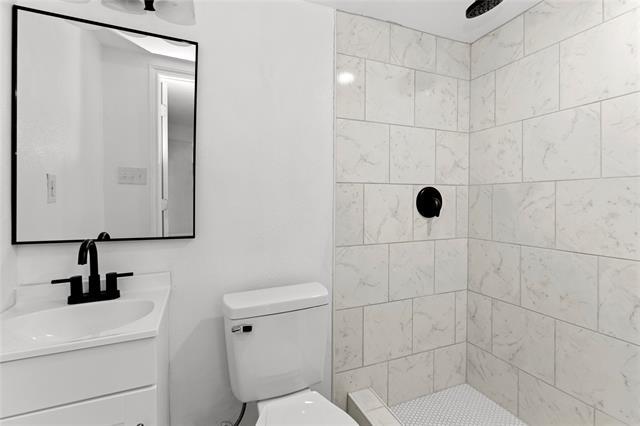 Building Photo - 5524 Dartmouth Ave