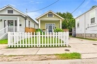 Building Photo - 617 Forstall St