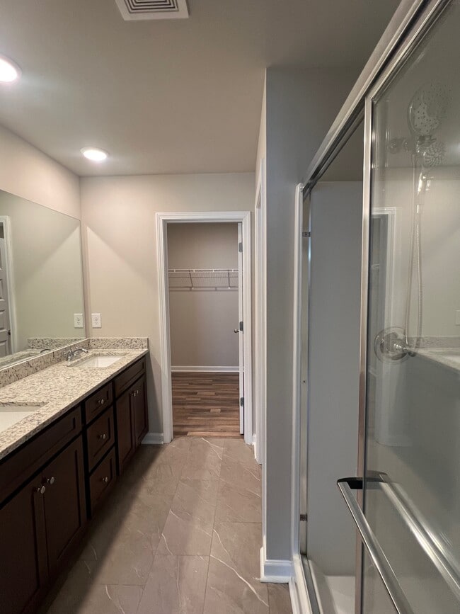 Building Photo - 2120 Birch Mountain Run