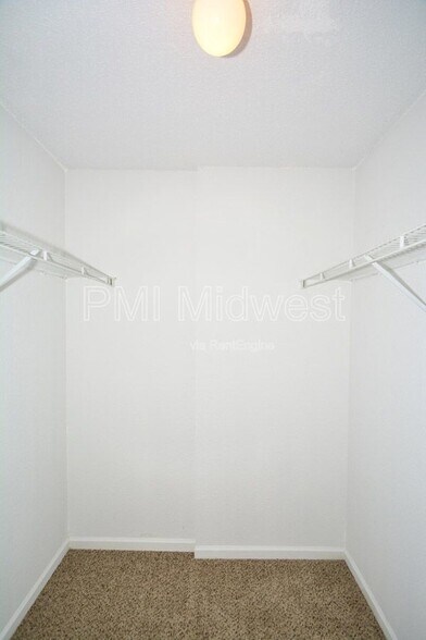 Building Photo - 8177 Amarillo Dr