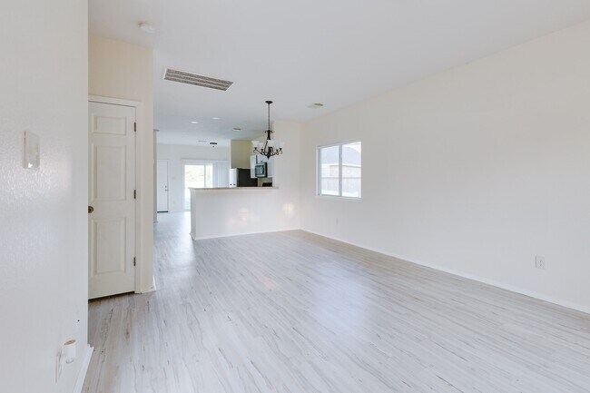 Building Photo - 1703 Nichole Woods Dr
