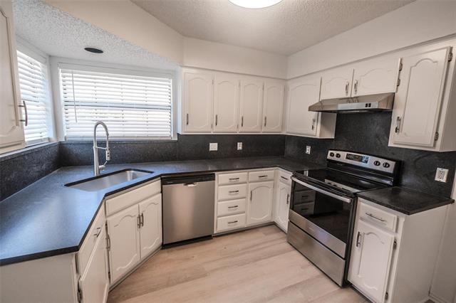 Building Photo - 5439 Pershing Ave