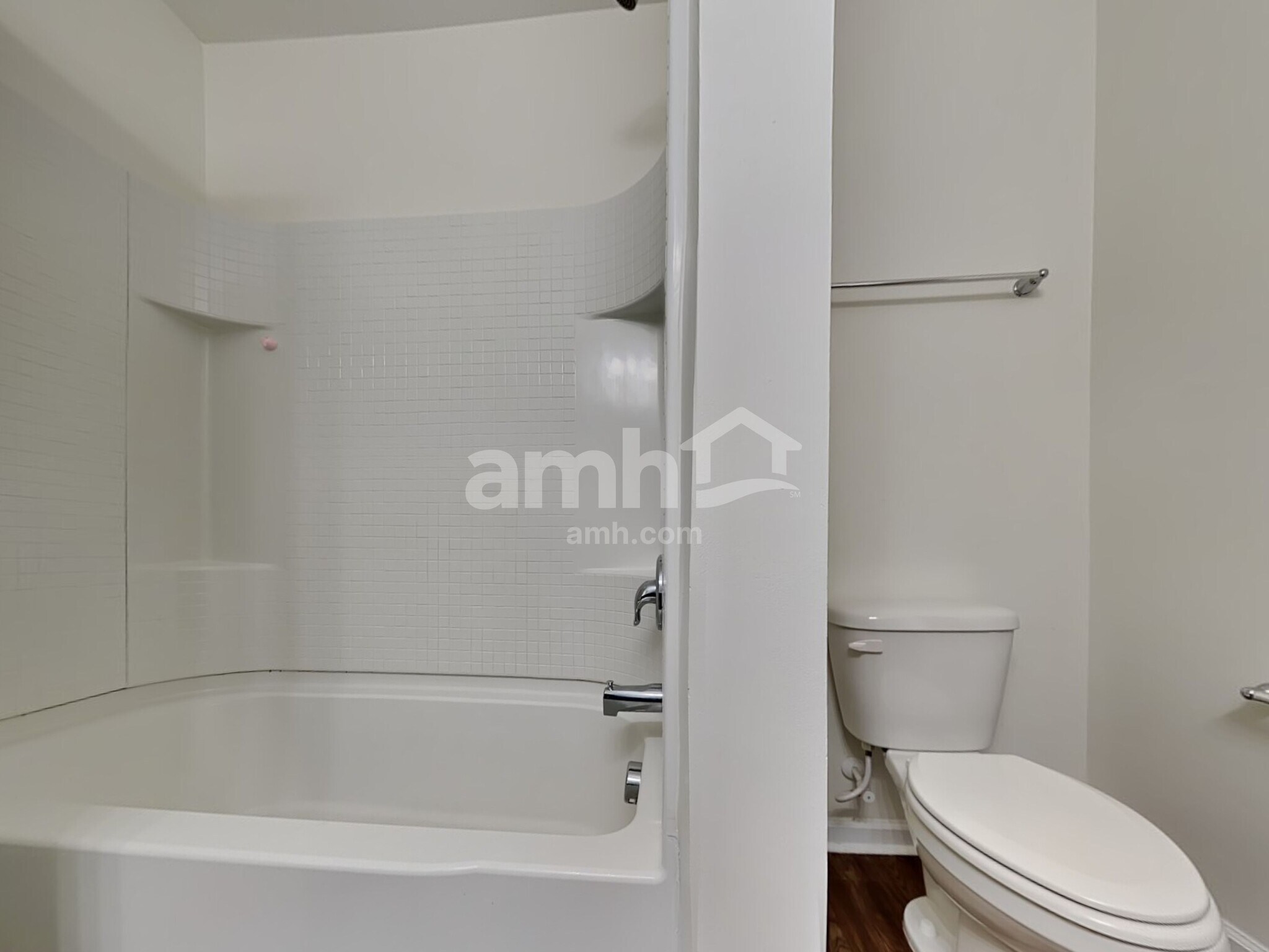 Building Photo - 136 Orion Way