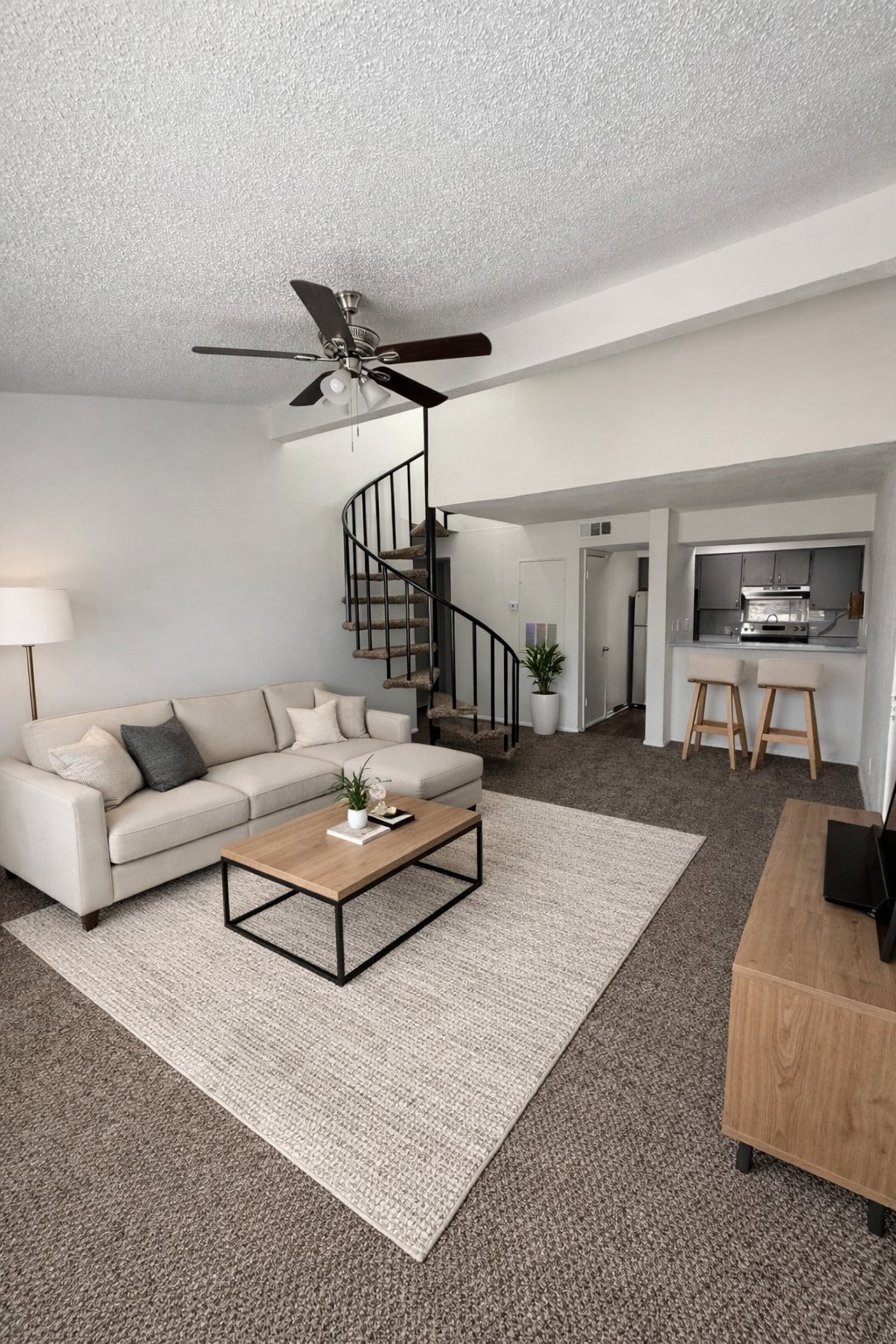 Building Photo - 3740 Little Rd