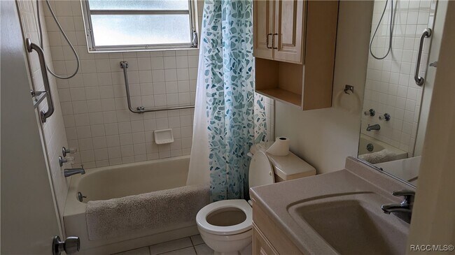 Building Photo - 52 S J Kellner Blvd