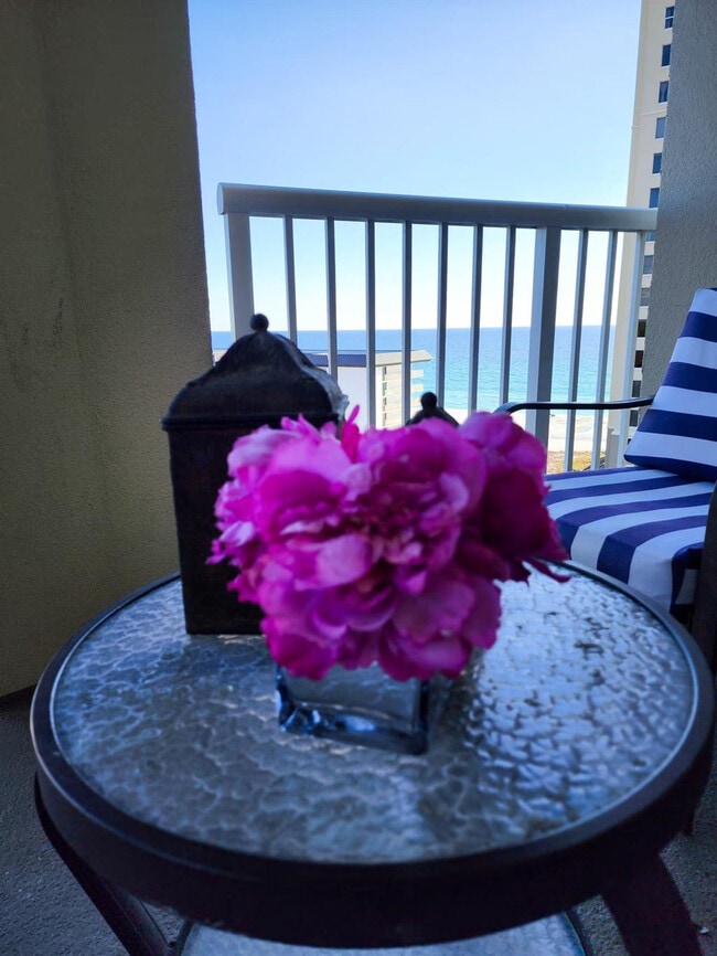 Building Photo - 11800 Front Beach Rd