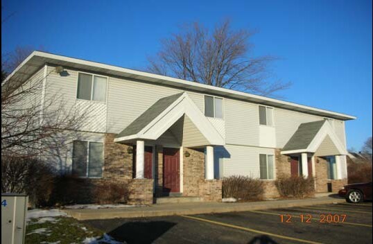Building Photo - Coach Lane Townhomes