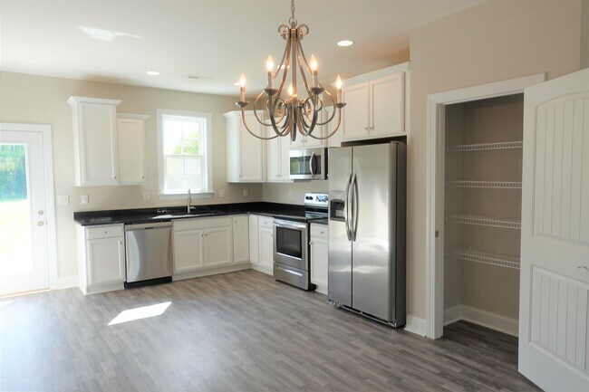 Building Photo - 202 Turkey Trot Rd