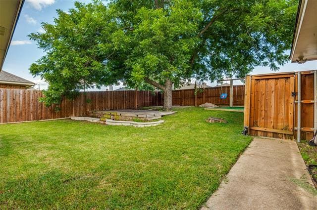 Building Photo - 406 Whispering Hills Dr