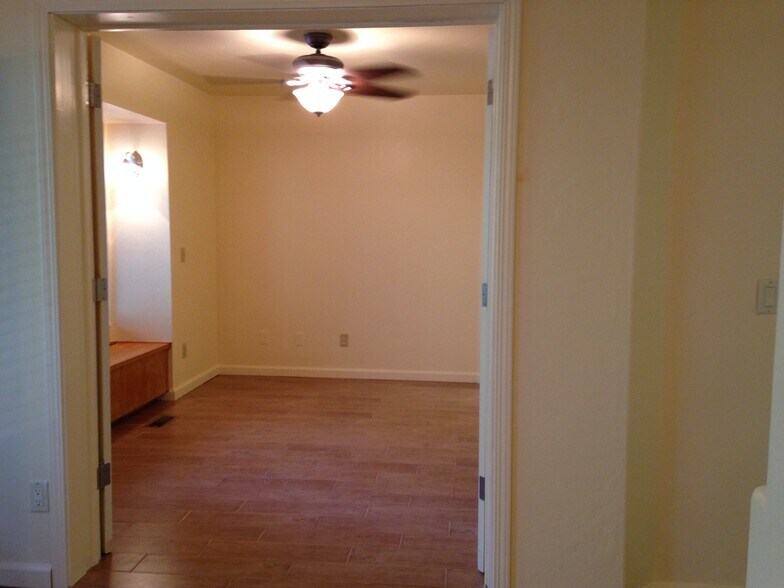 Building Photo - 13975 Wings of Morning Dr