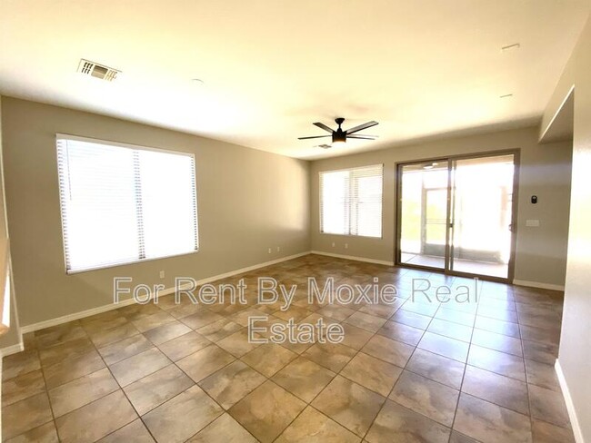 Building Photo - 182 W Twin Peaks Pkwy