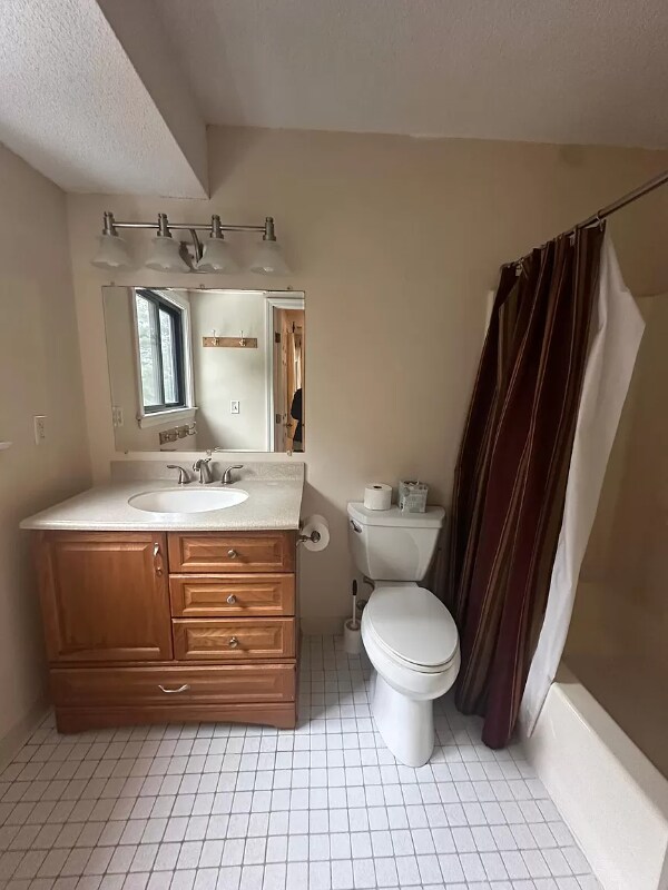 Building Photo - 1807 Mill Pond Dr