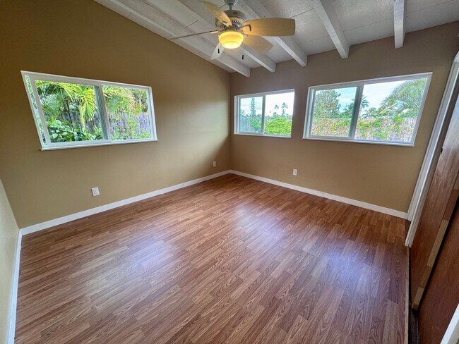 Building Photo - Rarely available 4 bed, 3 bath w/ a pool i...