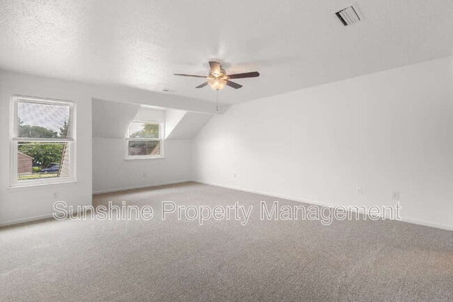 Building Photo - 4858 Tunlaw Ct