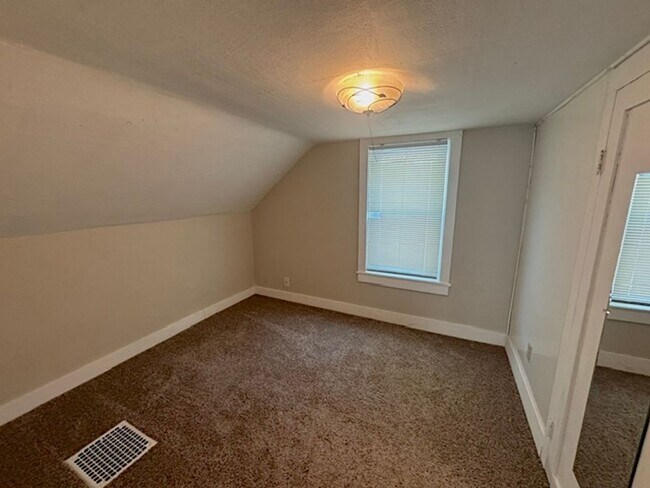 Building Photo - CHARMING 2BD 1BA HOME IN HAMEL
