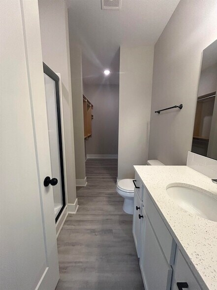 Building Photo - 12817 E Blake St