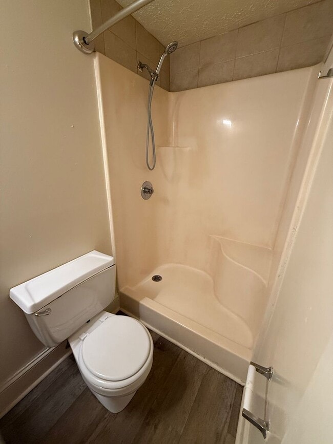 Building Photo - Bloomfield