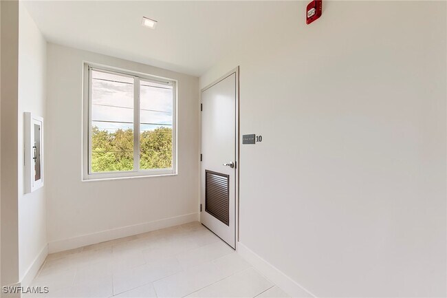 Building Photo - 26600 Rosewood Pointe Dr