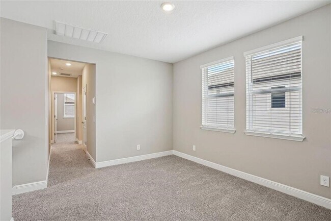 Building Photo - 5093 Railroad Vine Aly