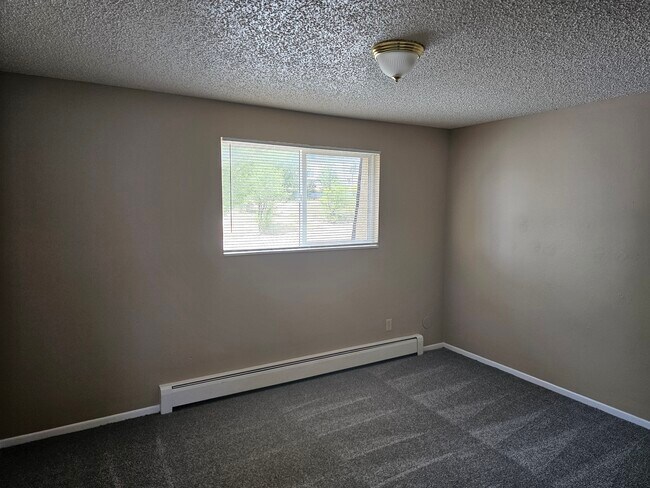 Building Photo - 1155 Chiricahua Loop