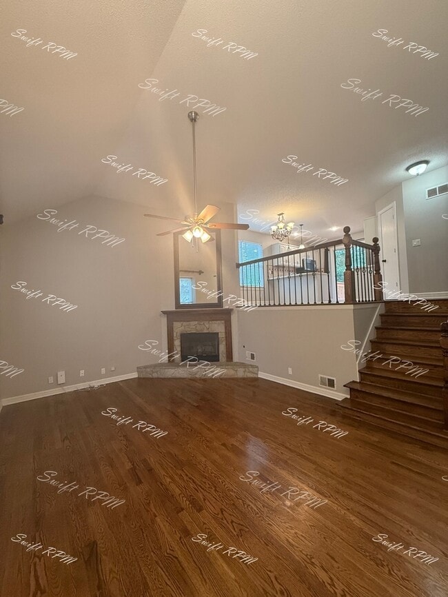 Building Photo - 1354 S Brentwood Dr