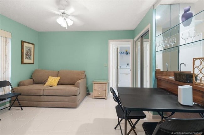 Building Photo - 4004 SW Osprey Creek Way