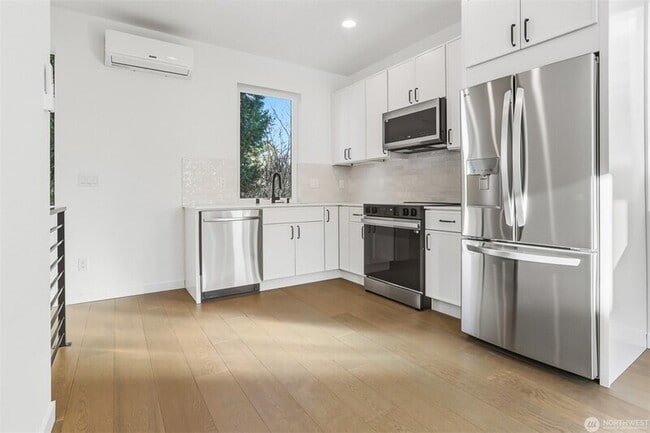 Building Photo - 3448 NW 65th St