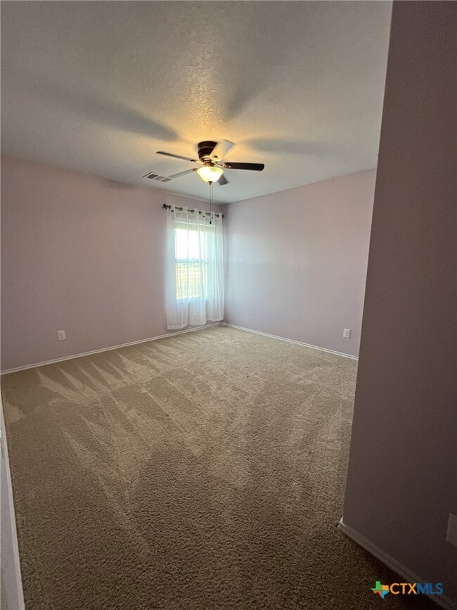 Building Photo - 1057 Clarkston Dr