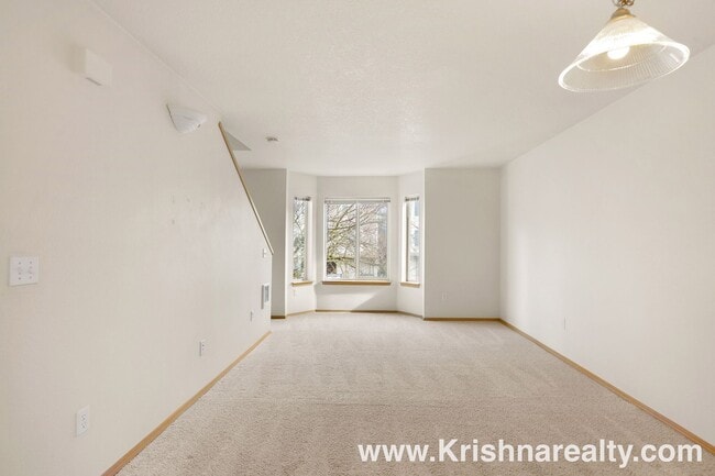 Building Photo - 5281 SW 174th Terrace